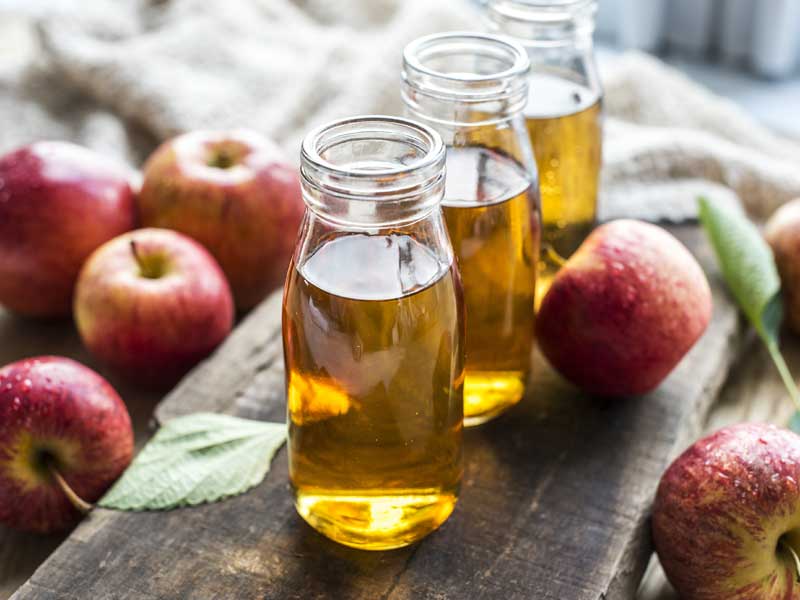Obstsäfte verkosten